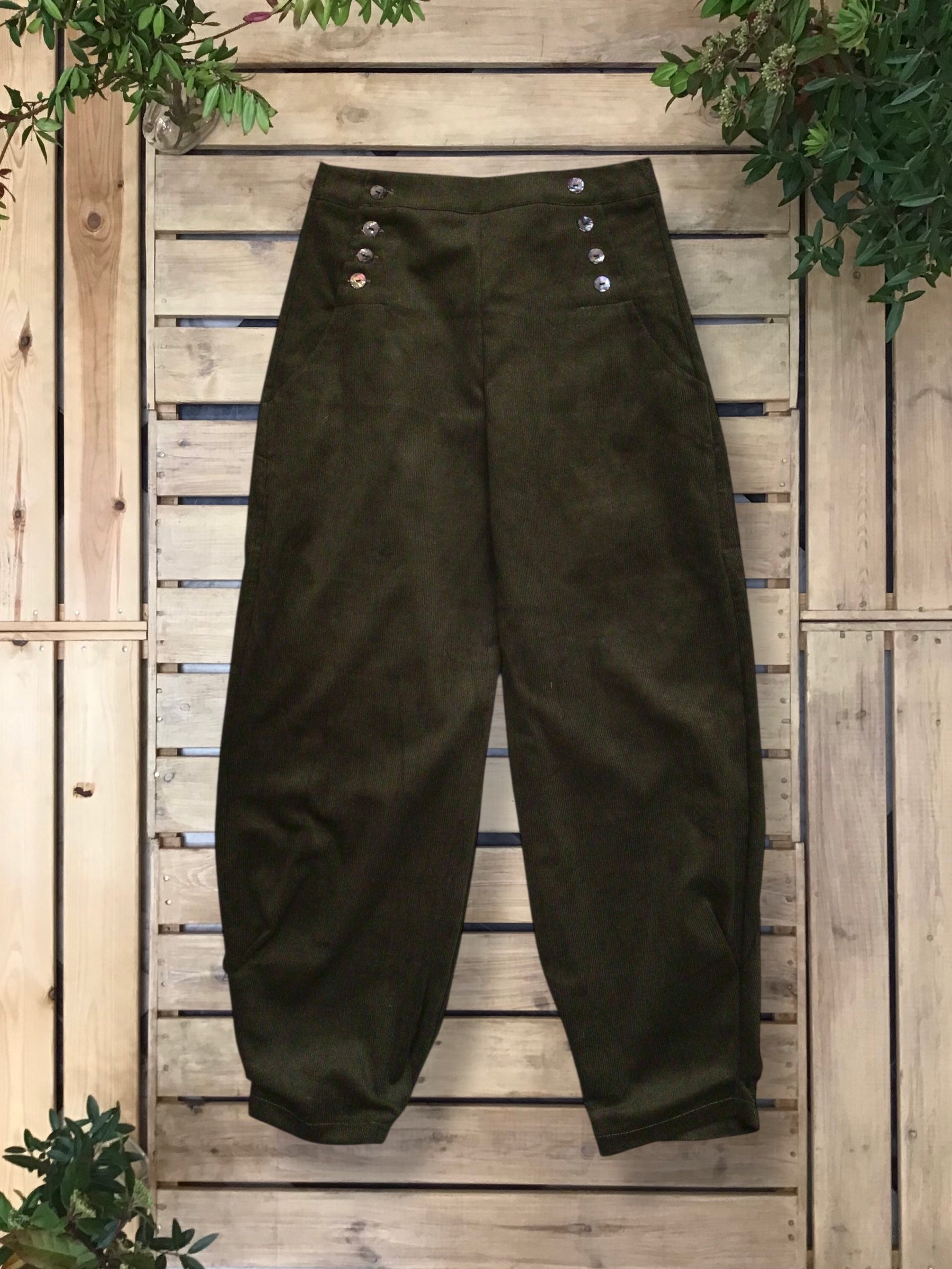 Pantalone Bulbo (Art. 32/2526)