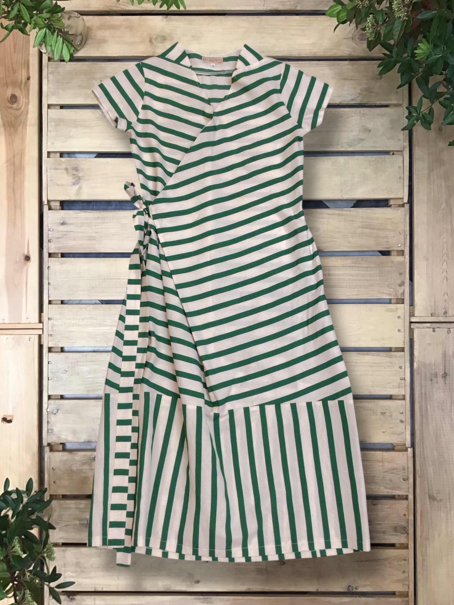 Dress Onda (Art. 59/26) wholesale 63€