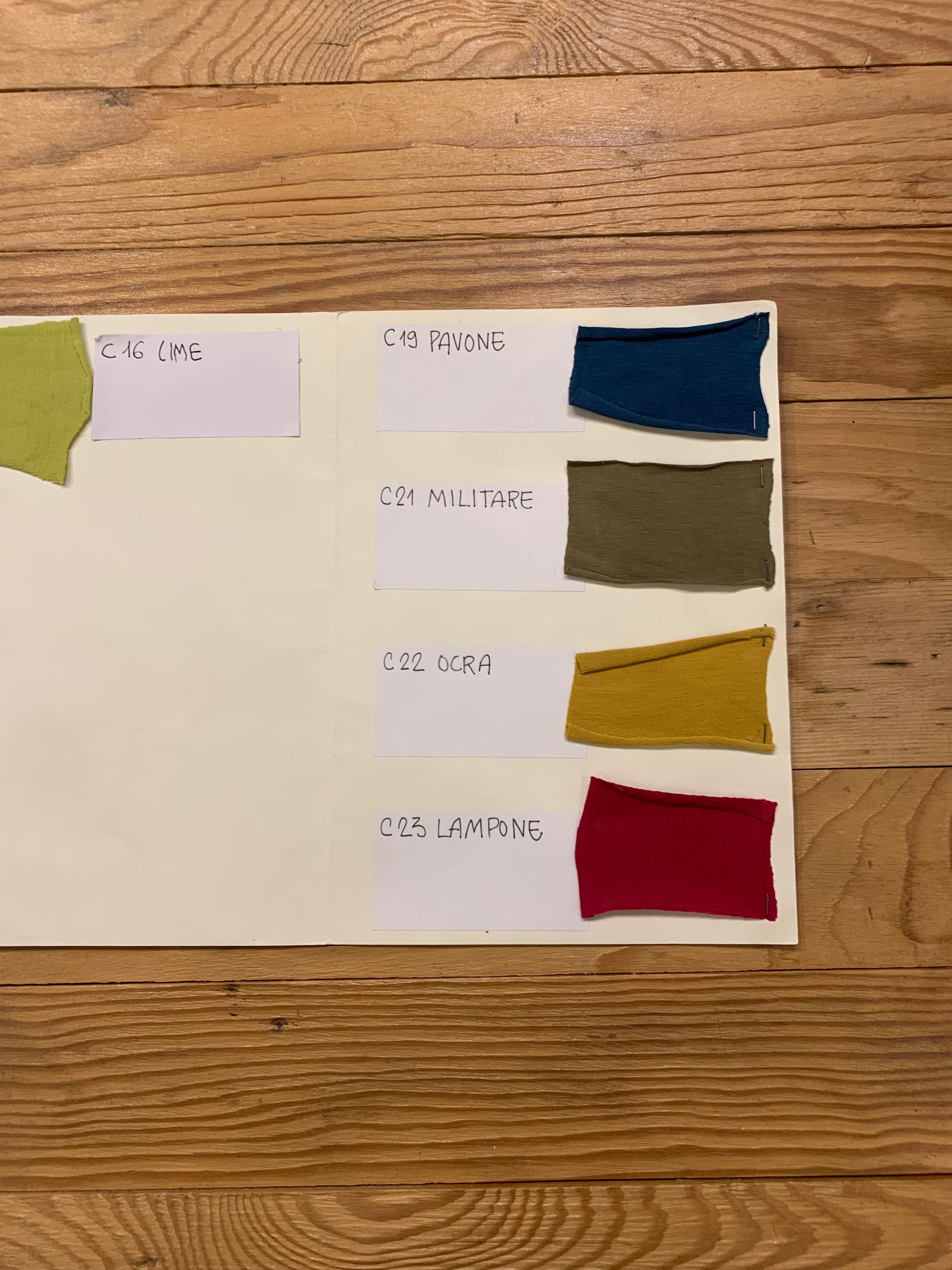 Dress Vigne (Art. 50/26) wholesale 34€ (BIS)