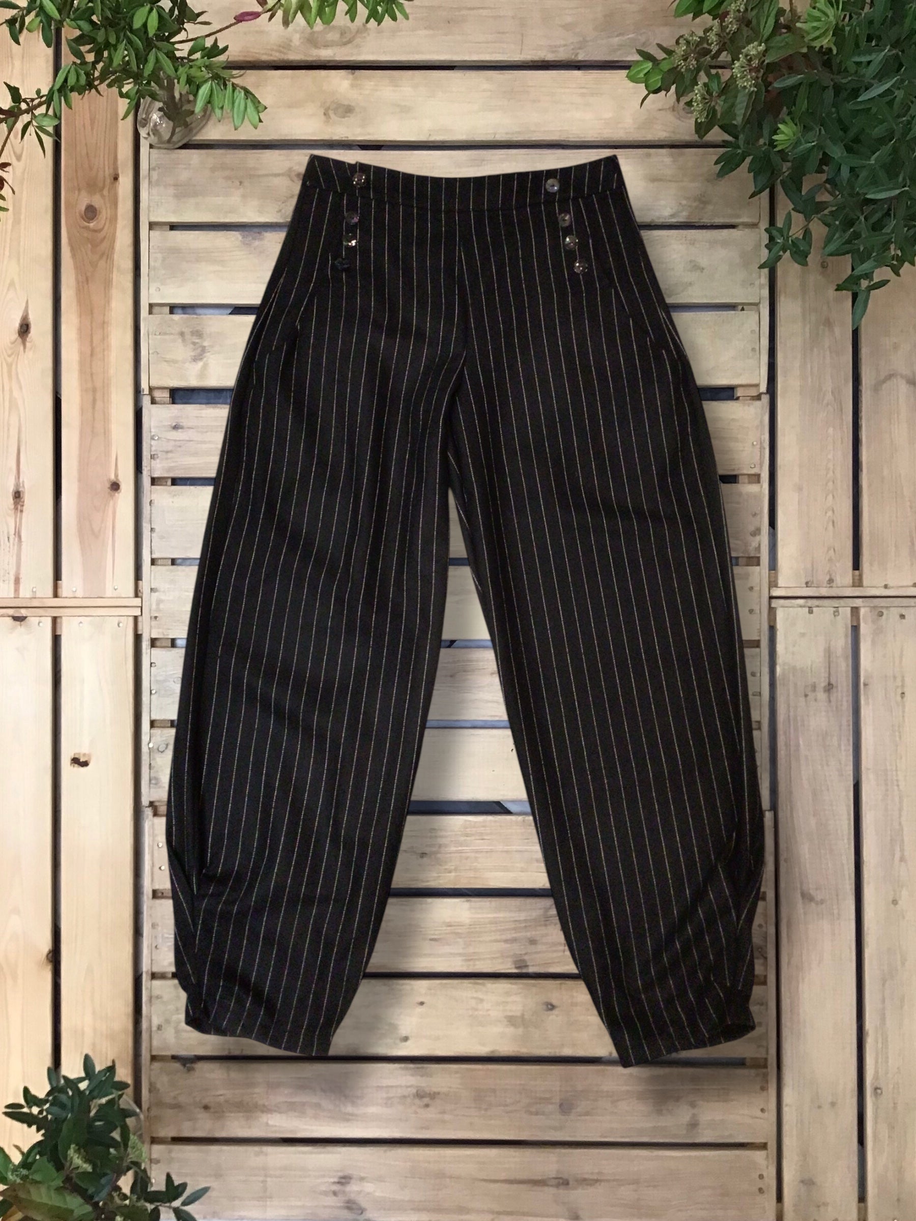 Pantalone Bulbo (Art. 32/2526)