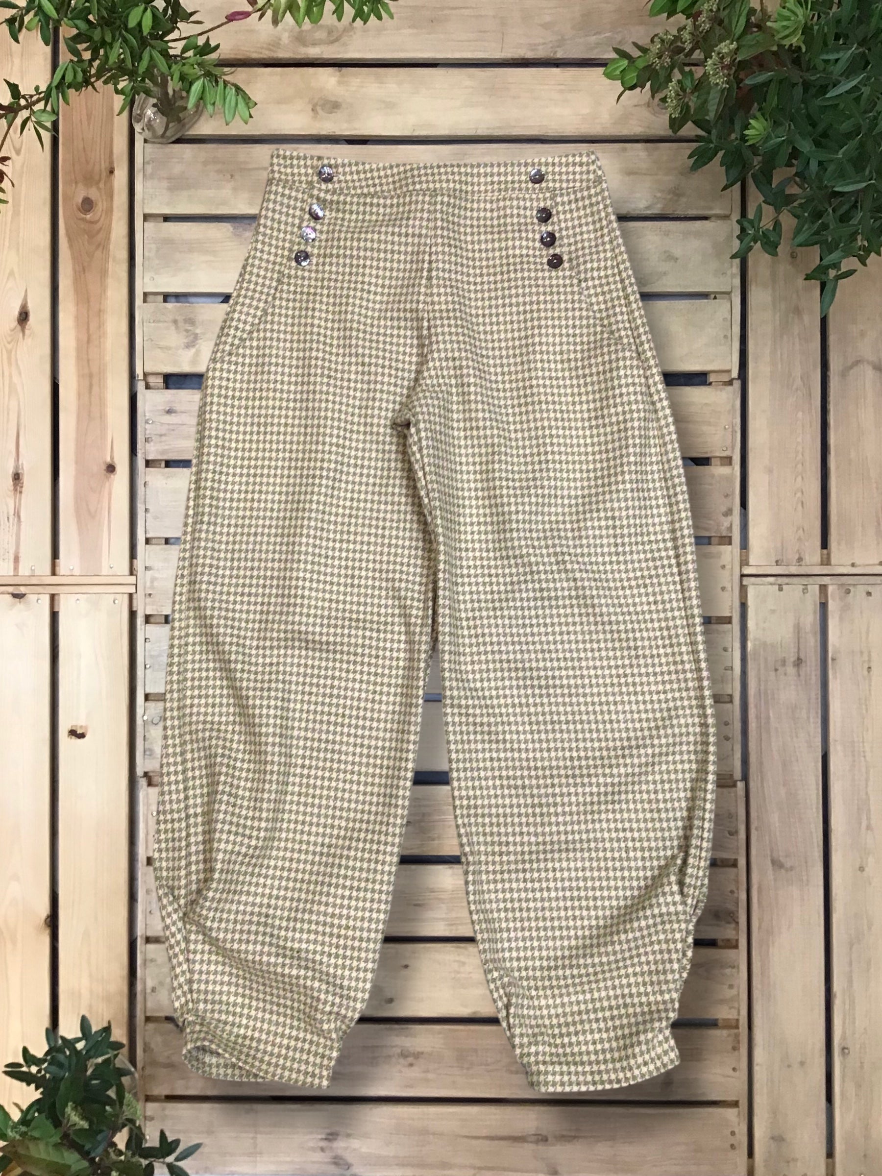 Pantalone Bulbo (Art. 32/2526)