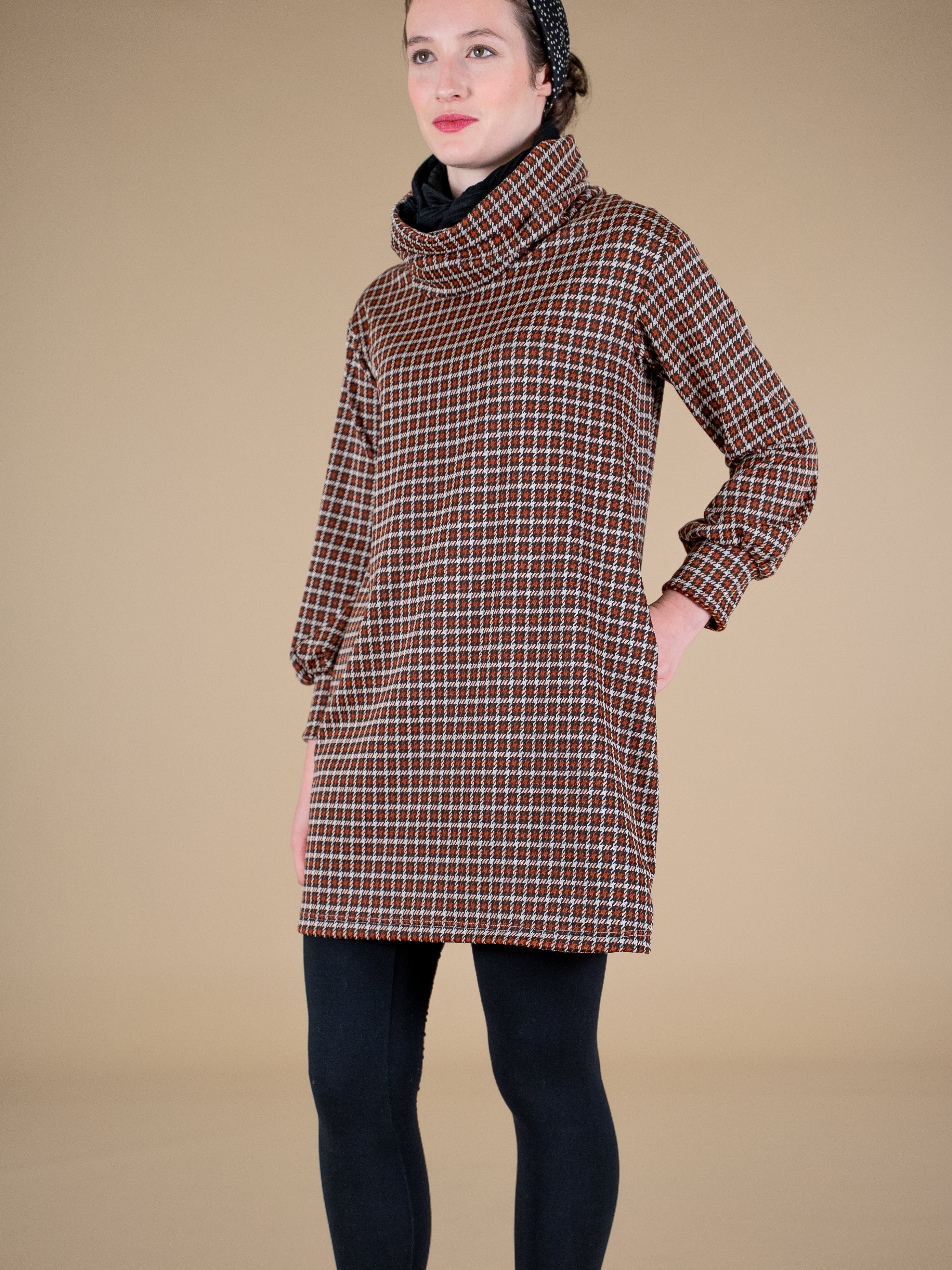 Dress Ghiro (Art. 51/2627) wholesale 53€ (BIS)