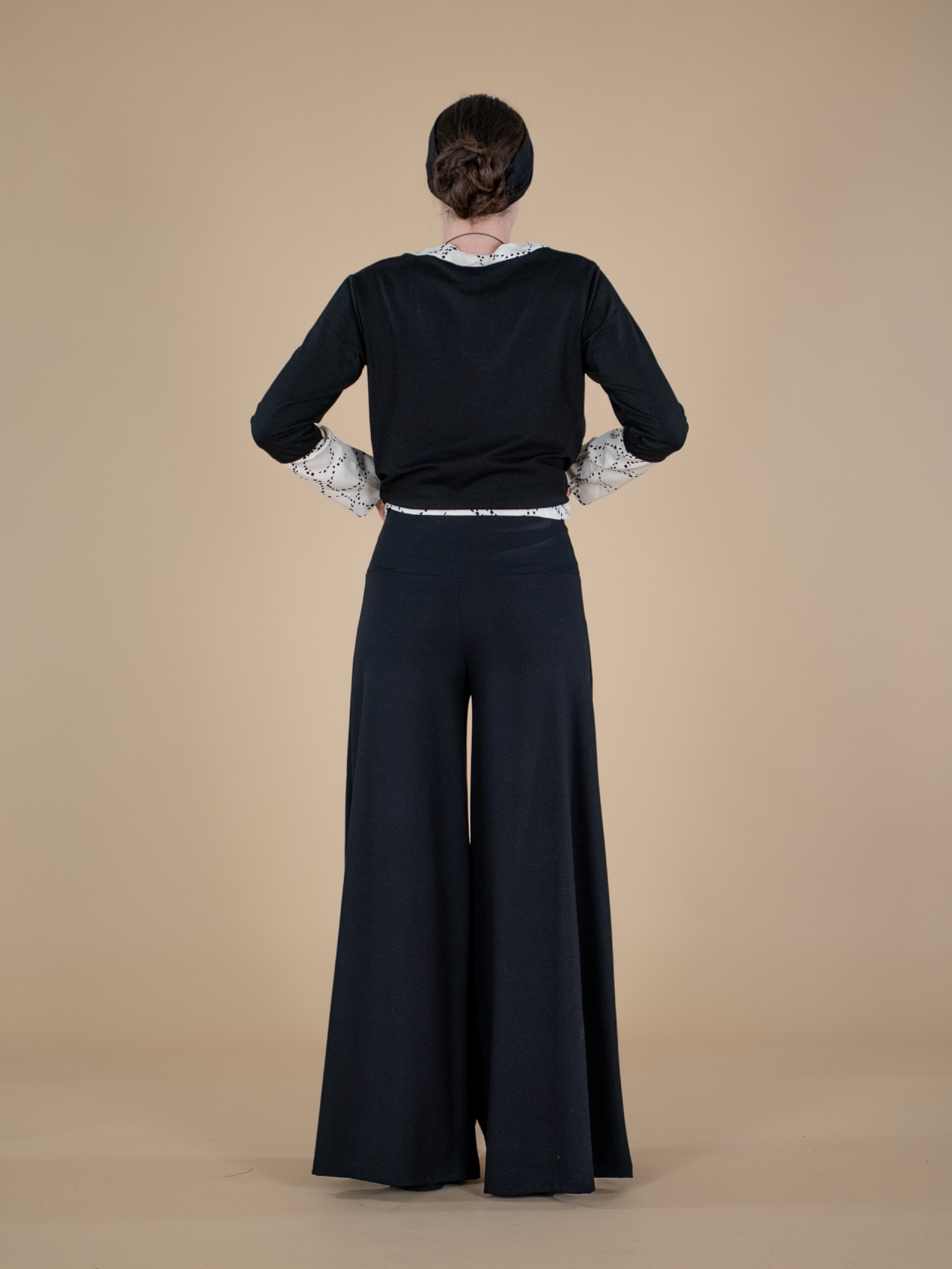 Trousers Volpe (Art. 35/2627) wholesale 45€