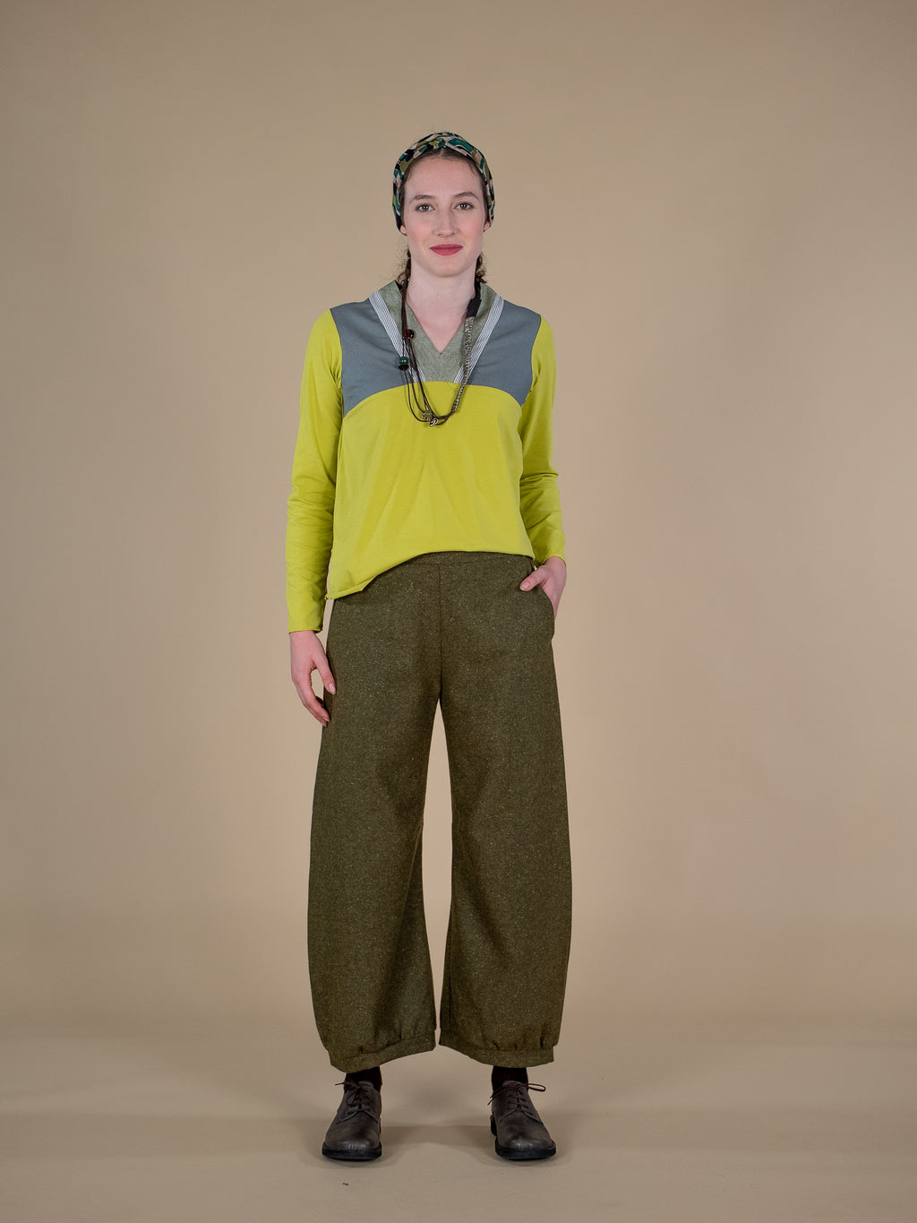 Trousers Viola (Art. 39/2627) wholesale 58€