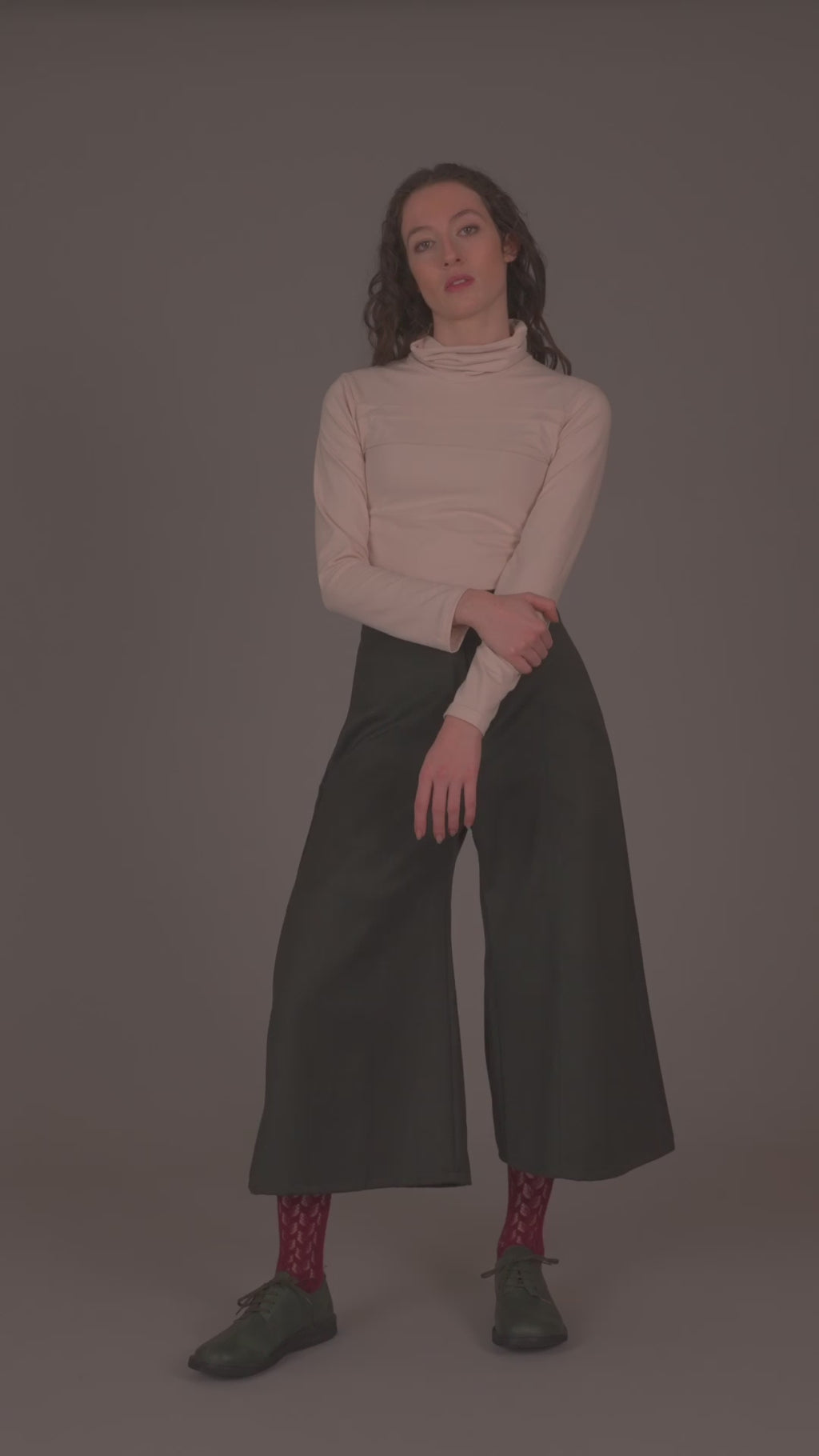 Pantaloni Aiona (Art. 300/2425)