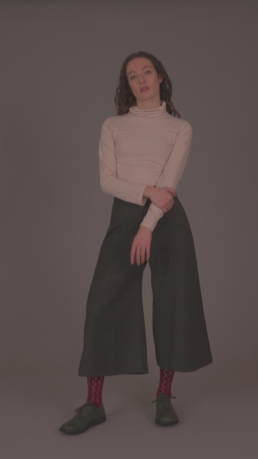 Pantaloni Aiona (Art. 300/2425)