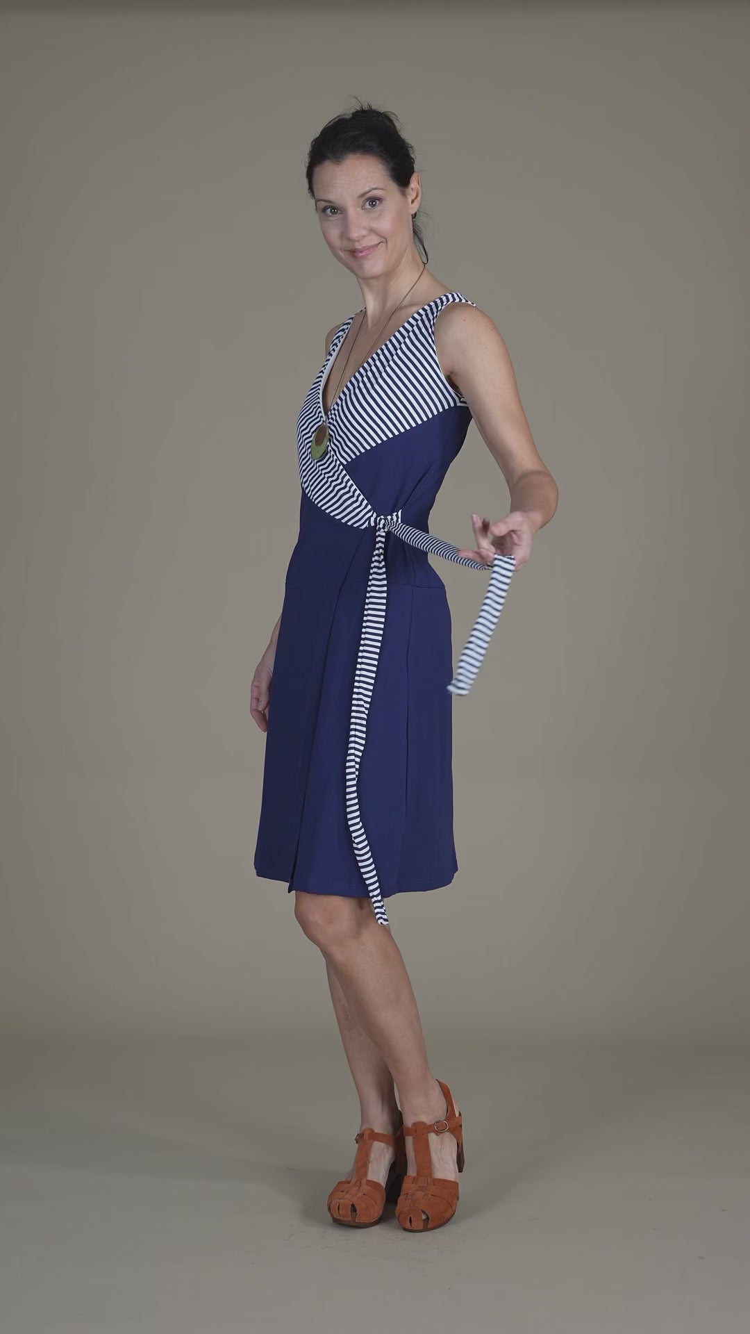 Dress Marea (Art. 58/26) wholesale 53€