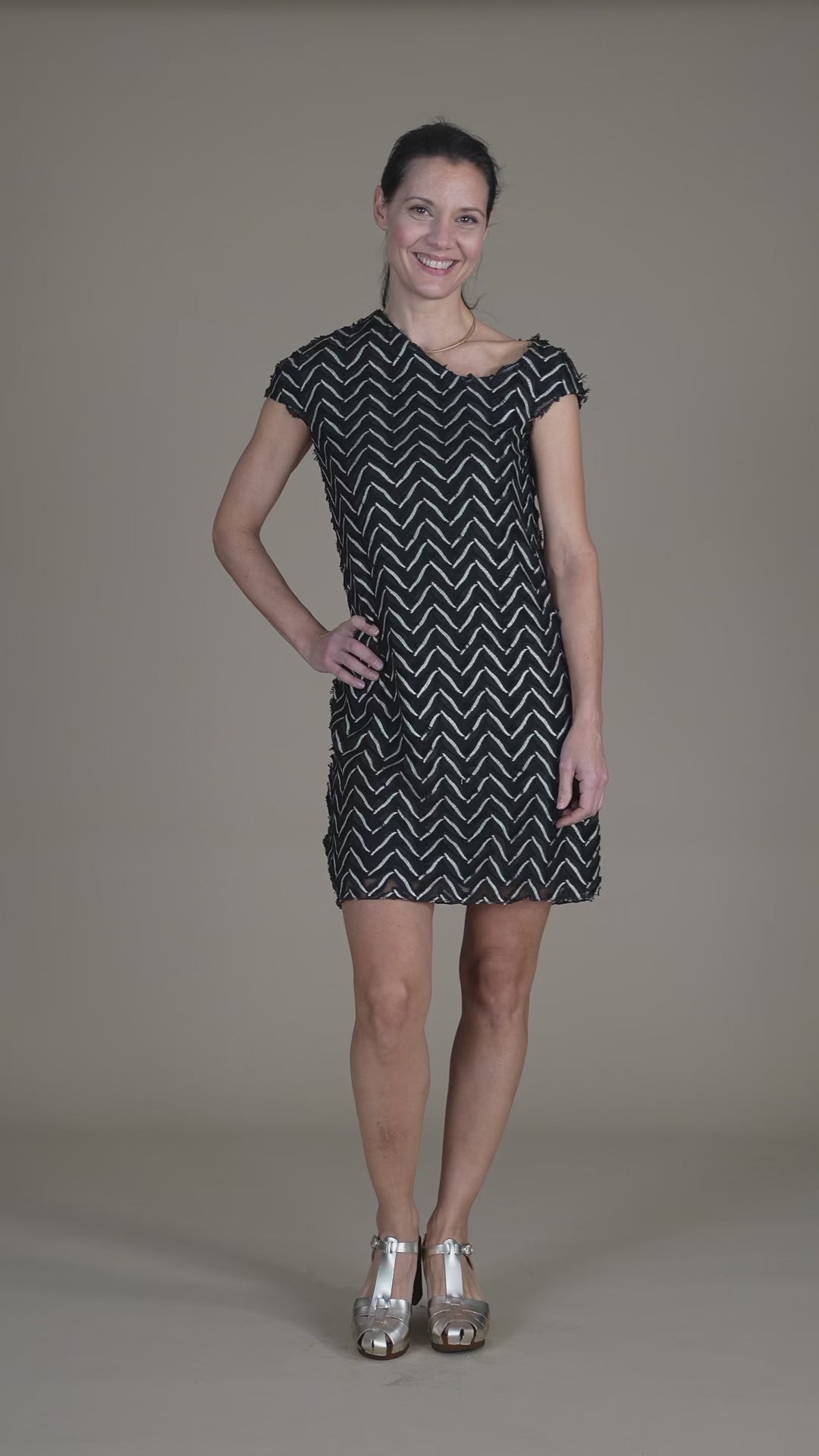 Dress Pesce (Art. 53/26) wholesale 42€