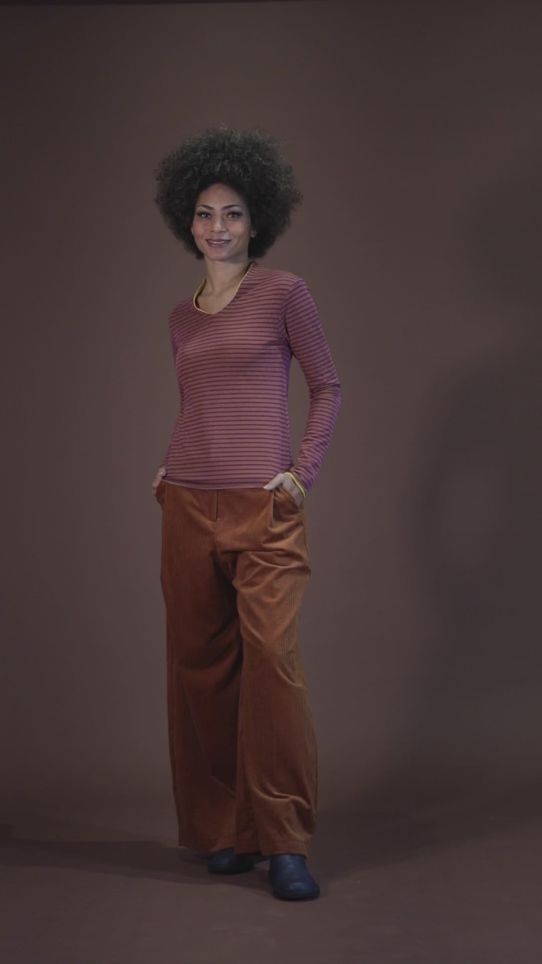 Top Rebella (Art. 16/2324)