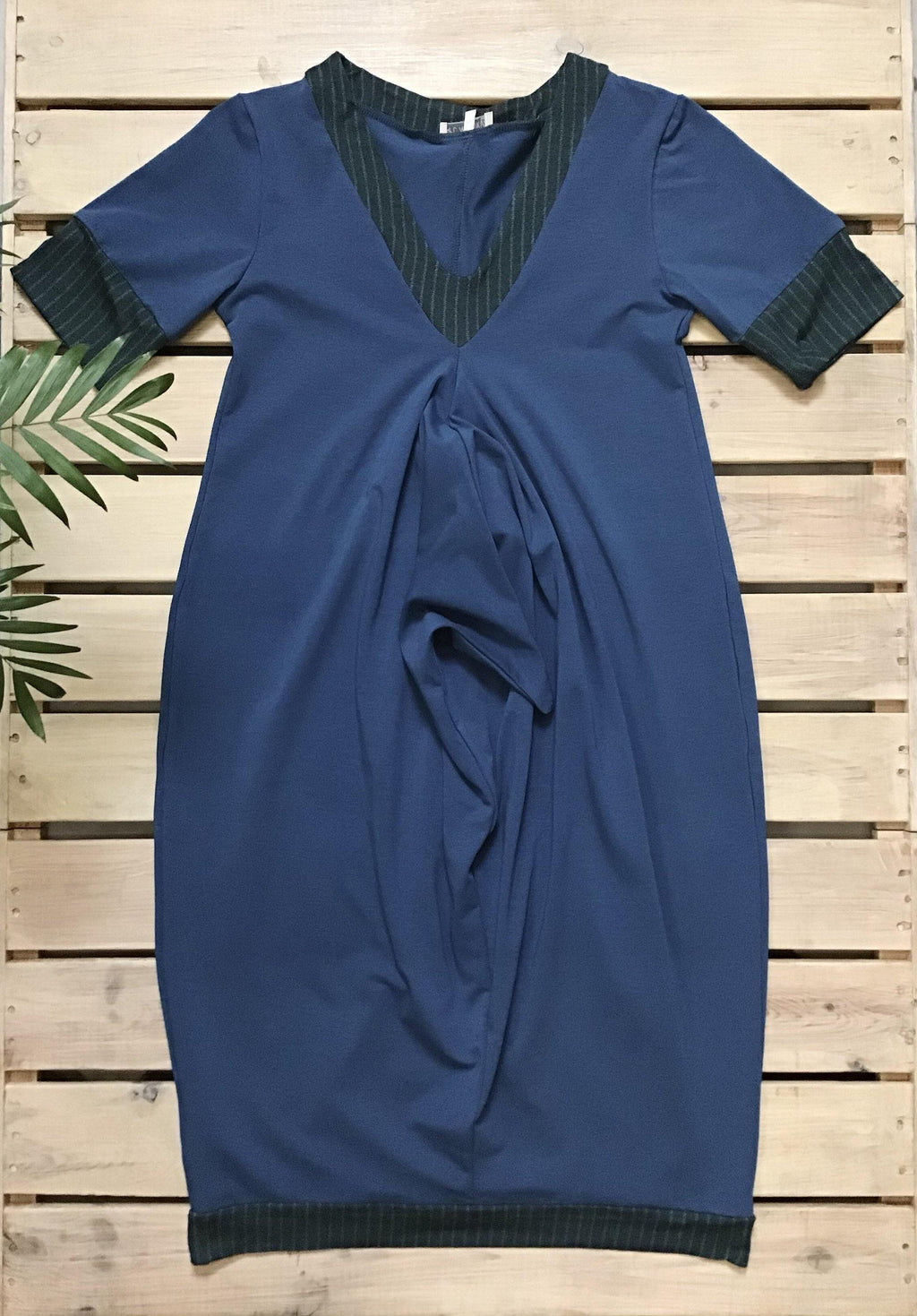 Abito Mirto (56/21) - Lo Spaventapasseri